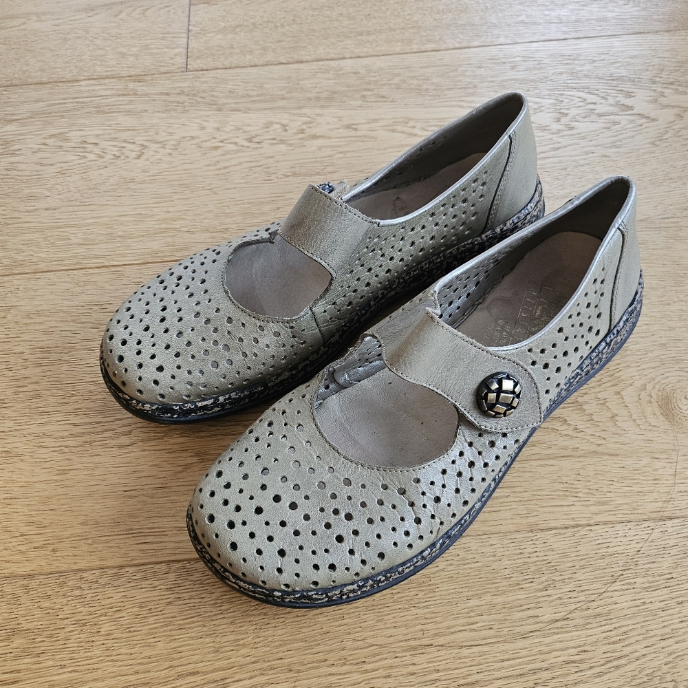 Rieker Antistress Leather Cutouts Mary Janes Walking Shoes Green 41 EU 9.5 US - Picture 2 of 9